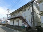 小田急小田原線伊勢原駅まで徒歩13分