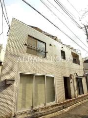 西新宿第2ローヤルコーポ