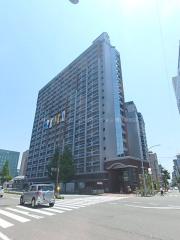 地下鉄七隈線渡辺通駅まで徒歩5分