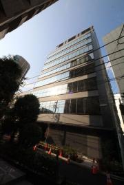 ＪＲ中央線新宿駅まで徒歩8分