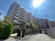 ヴィルヌーブガーデンズ千里山西