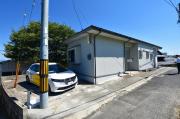 広島電鉄宮島線楽々園駅まで徒歩20分