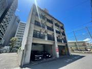広島電鉄宇品線市役所前駅まで徒歩7分