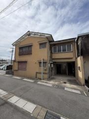 寺戸町西野辺13ー27店舗付き住宅