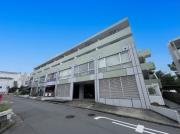 小田急小田原線新百合ヶ丘駅まで徒歩3分
