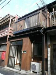 東急東横線中目黒駅まで徒歩14分