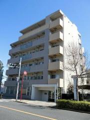 京王線府中駅まで徒歩11分