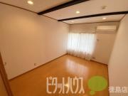 ＪＲ牟岐線二軒屋駅まで徒歩22分