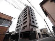 THE SQUARE Club Residence