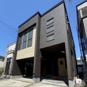 堀川町18番戸建て