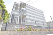 東急田園都市線宮前平駅までバス約18分 徒歩4分