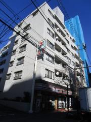 メイツ新宿夏目坂