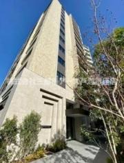 ドレッセ都立大学