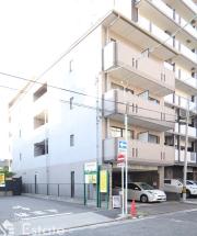 KATE′S HOUSE
