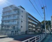 みなとみらい線元町・中華街駅まで徒歩10分