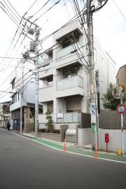 Premias荻窪