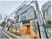 東京メトロ丸ノ内線四ツ谷駅まで徒歩5分