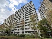 RICウエストコート四番街南棟2号館
