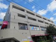 小田急小田原線新百合ヶ丘駅まで徒歩3分