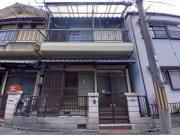 ＪＲ片町線長尾駅までバス約7分 徒歩11分