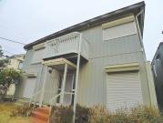西窪町貸家