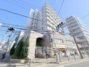 近鉄大阪線近鉄八尾駅まで徒歩3分