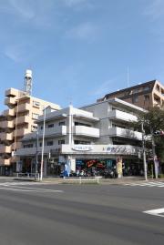 バイク館