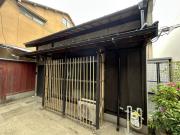 東山三条大井手町貸家