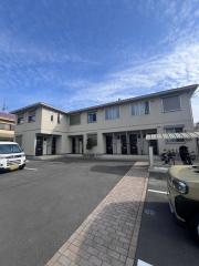 ＪＲ東海道本線藤沢駅までバス約6分 徒歩2分