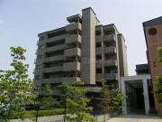 デルニエ向日町