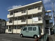 地下鉄西神・山手線伊川谷駅までバス約13分 徒歩2分