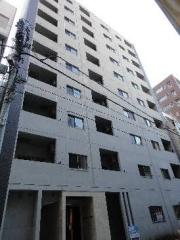 ラヴェール三越前