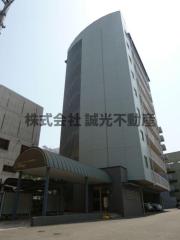 ＪＲ鹿児島本線博多駅まで徒歩16分