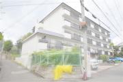 大阪モノレール本線千里中央駅まで徒歩15分