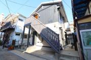 京急本線花月総持寺駅まで徒歩5分