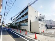 東京メトロ丸ノ内線新中野駅まで徒歩15分