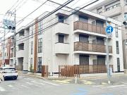 アスピシャス ハウス