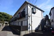 小田急江ノ島線桜ヶ丘駅まで徒歩7分