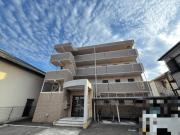 VILLA COURT