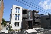 富山地鉄富山市内線広貫堂前駅まで徒歩3分