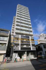 地下鉄千日前線阿波座駅まで徒歩8分
