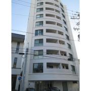 ドゥーエ上前津