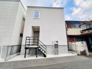 ＪＲ東海道本線高槻駅まで徒歩19分