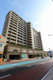 ＪＲ日豊本線南小倉駅まで徒歩19分