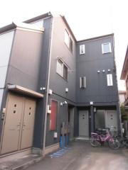 クレセントコート