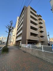 ROYALHOUSE猪ノ坂