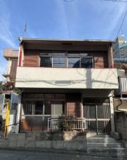 平塚一丁目戸建て