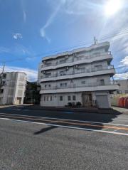 近鉄南大阪線藤井寺駅まで徒歩24分