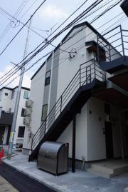 ＪＲ南武線久地駅まで徒歩4分
