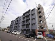 ＪＲ鹿児島本線八幡駅までバス約19分 徒歩2分